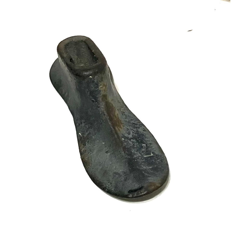 Vintage Cast Iron Cobbler's Shoe Last #7